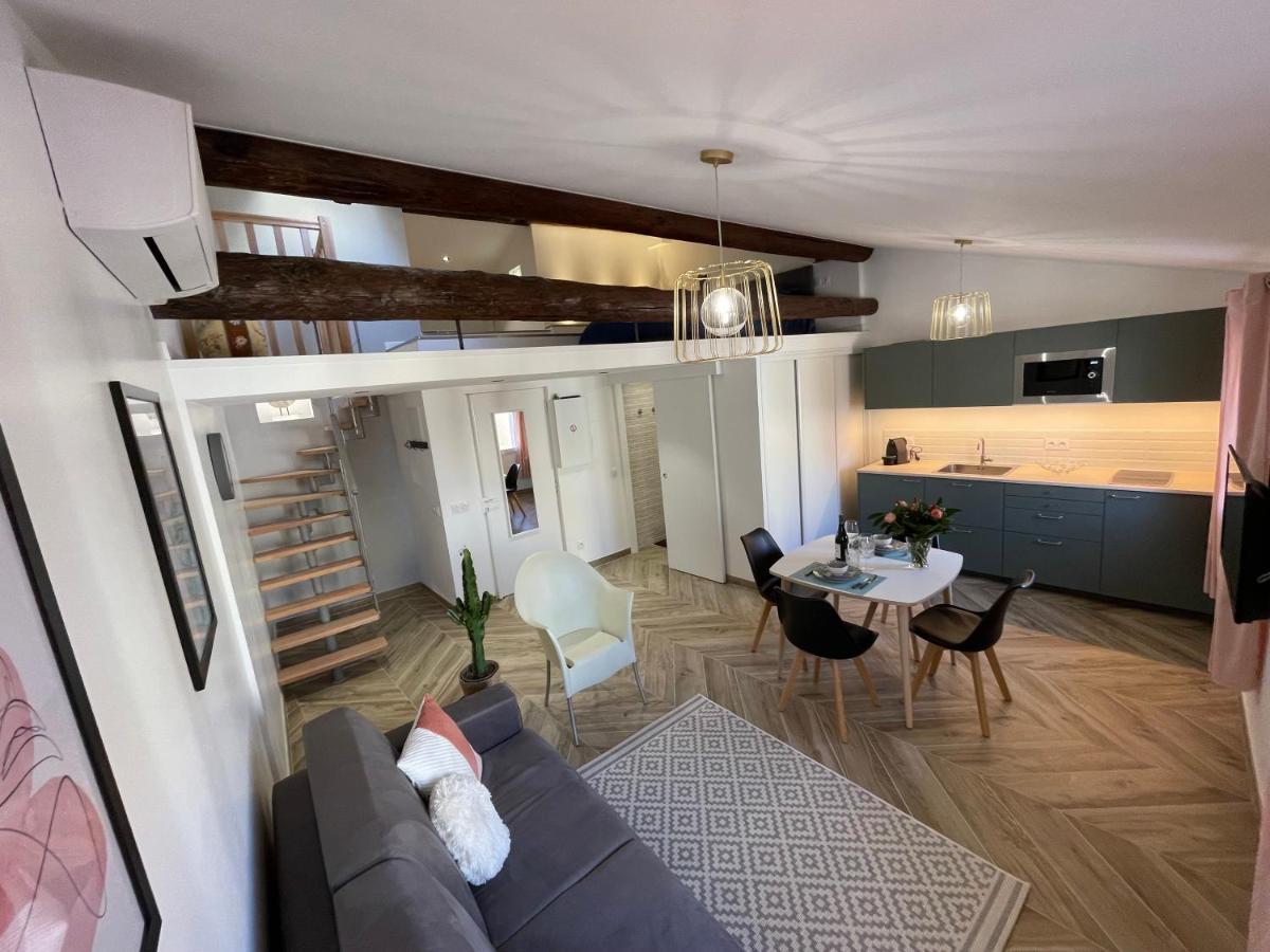 Nice Renting - Massena - Loft - Heart Of Vieil Antibes - The Market With Sea View Exteriér fotografie